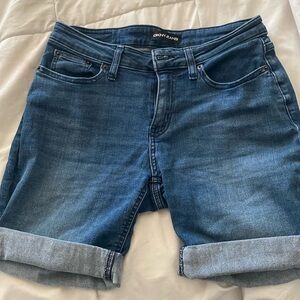 Women’s jean shorts